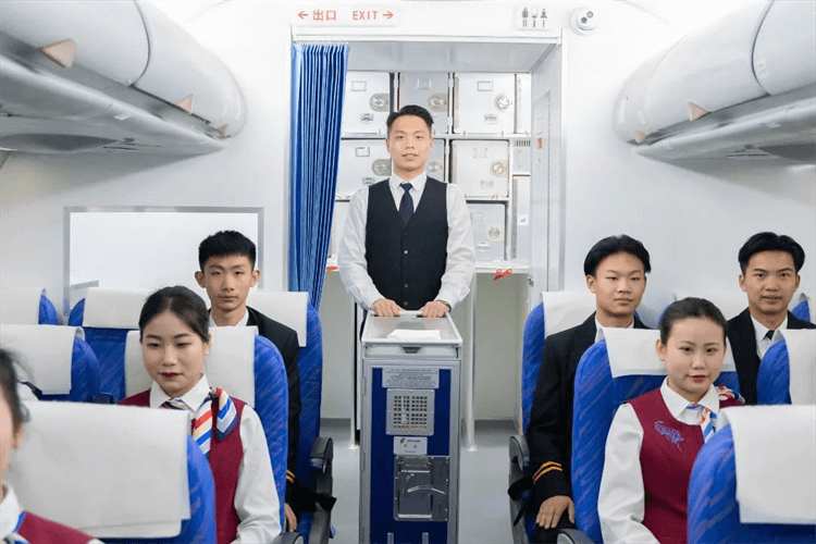 成都新華2024年夏秋季預科班常見問題解答