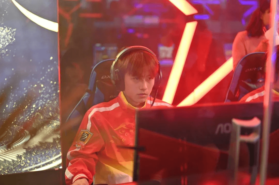 成都新華高級技工學(xué)校2024年夏秋季招生簡章