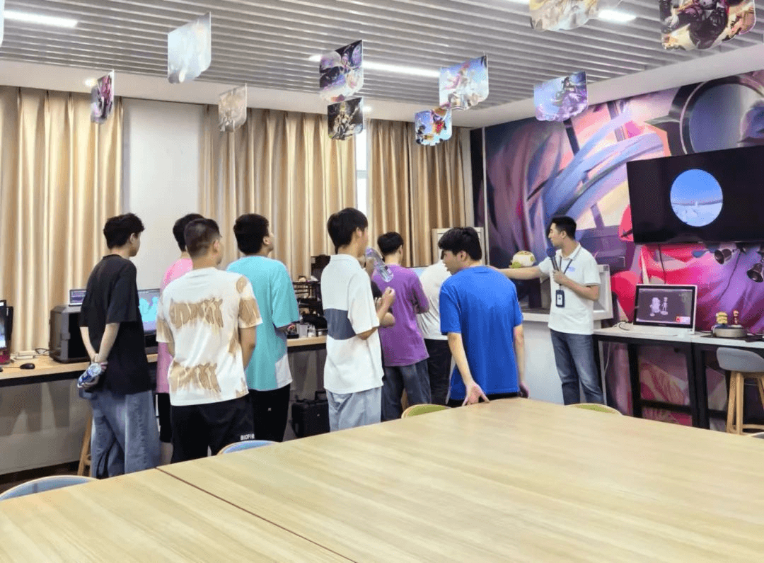 成都新華2024夏季第二批夏令營(yíng)火熱招募中