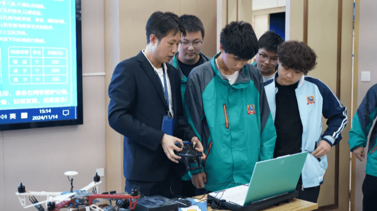 年前搶占春季班名額，在這些方面你會(huì)“遙遙領(lǐng)先”！