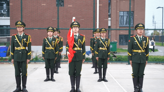 <b>花事正盛！學(xué)技正當(dāng)時(shí)，莫負(fù)成都新華好春光！</b>