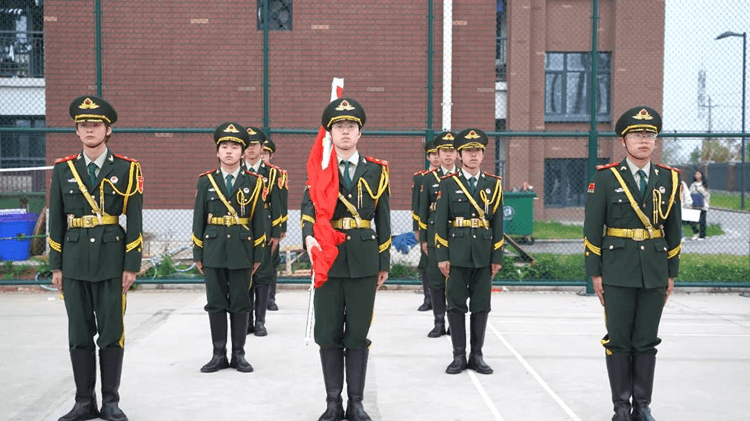 花事正盛！學(xué)技正當(dāng)時(shí)，莫負(fù)成都新華好春光！